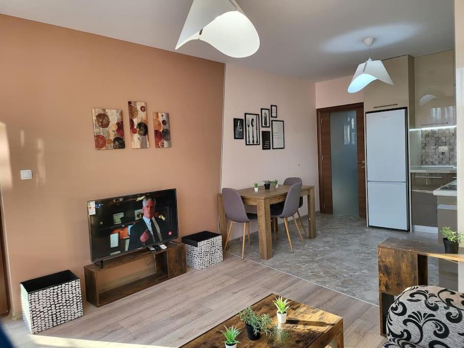 Stylish Apartment Near City Center Plovdiv Kültér fotó